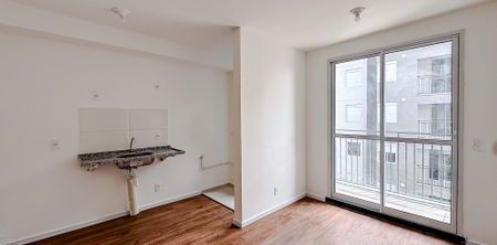 Apartamento para alugar com 39m², 2 quartos e sem vaga - Foto 2