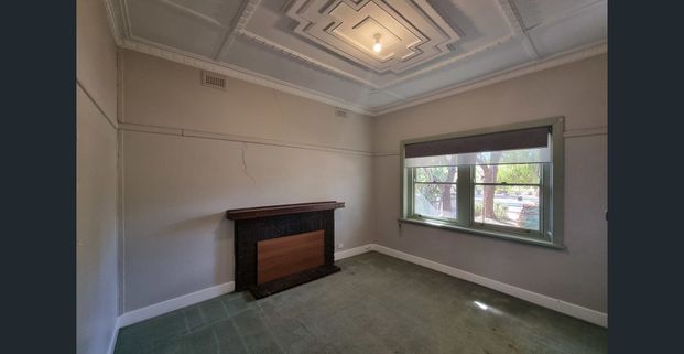 Opposite the Marina precinct. - Photo 1