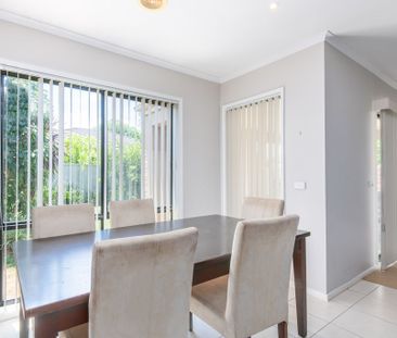 Golf Course Living! - Photo 2