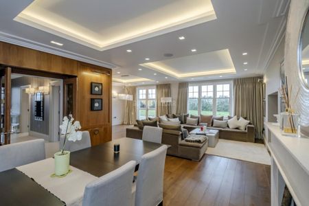 Wood Farm Stanmore HA7 - Photo 5