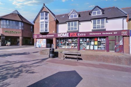 Flat 7, High Road, Harrow Weald, HA3 - Photo 3