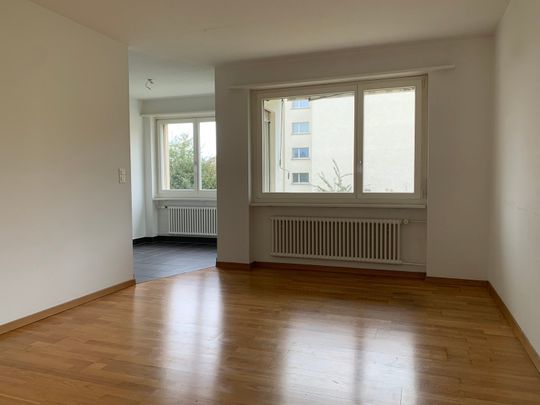 2.5-Zimmer-Genossenschaftswohnung in Egg b. Zürich - Photo 1