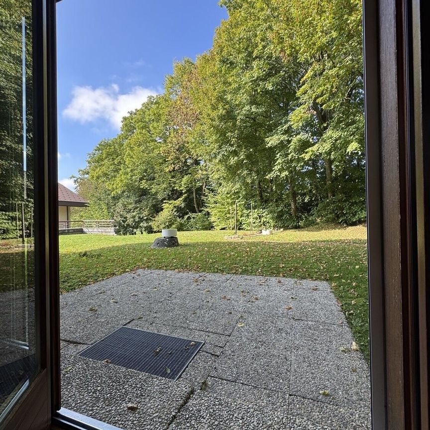 CHARMING STUDIO FOR RENT - Photo 1