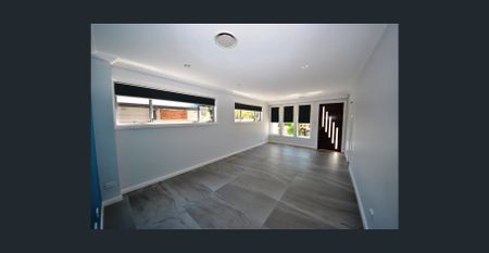 FULL QUALITY FULL BRICK DUPLEX - Photo 2