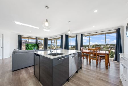 Modern Family Home in Peaceful Marmong Point Location - Photo 3