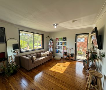Highly Sought after Suburb - Photo 6