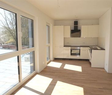 2 ZKB an der Mosel mit Balkon und Tiefgaragenstellplatz - Foto 1