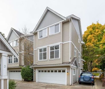 Charming Detached 4 Bed Townhome W Double Garage In Central Richmond. - Photo 5