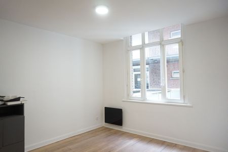 Location Appartement 1 pièce 27m² LILLE 59000 - Photo 2