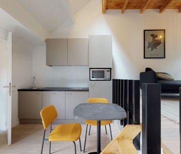 Furnished duplex studio opposite Park den Bruul! Available for the ... - Photo 5