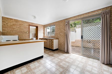 3/30 Government Road, Cardiff NSW 2285 - Townhouse For Rent | Domain - Photo 4