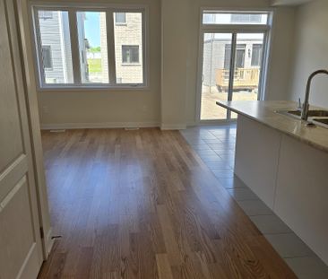 For Lease - 73 Keelson Street, Welland, Ontario - Photo 2