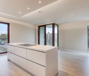 Te huur: Appartement Burgemeester Michiels van Kessenichpassage 5 A... - Photo 4