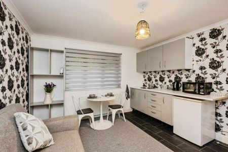 Heol Rhyd, Craig-Cefn-Parc, SWANSEA - Photo 5