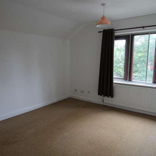 Padbury House, Inner Town Area, MK40 - Photo 1