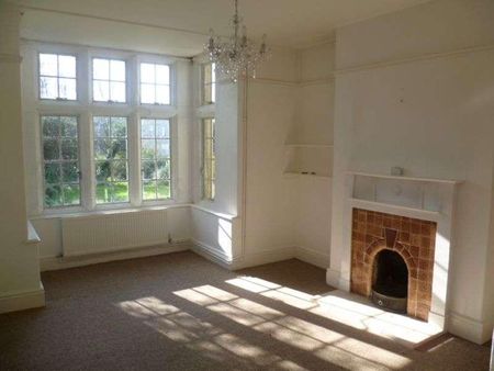 Highfield Road, Ilfracombe, EX34 - Photo 3