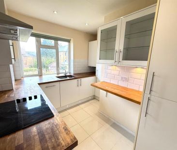 2 bedroom maisonette to rent - Photo 6