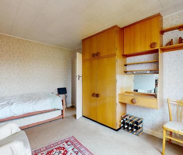 4 bedroom semi-detached house to rent - Photo 6