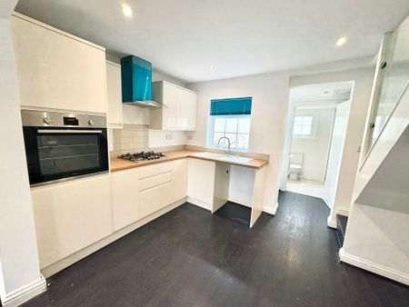 Commercial Street, Southampton - Photo 5