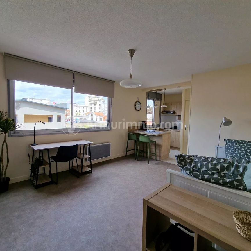 Location Appartement 1 pièce 24m² CLERMONT FERRAND 63000 - Photo 1