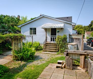 For Lease - 247 Jennings Crescent, Oakville, Ontario - Photo 5