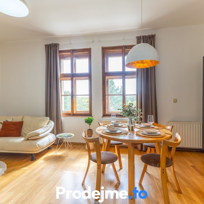 Pronájem bytu 2+kk 59 m², U Pernikářky 1533, Praha - Photo 1