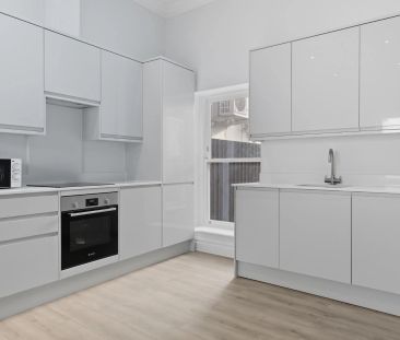 2 Bedroom Apartment - Ground Floor - Photo 4