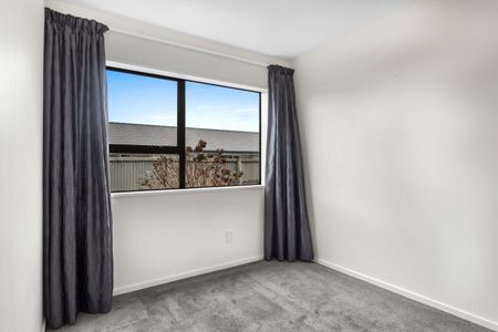2-Bedroom Home with Garage + Carpark in Waltham - Photo 2