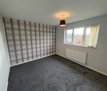 1 bedroom semi-detached house to rent - Photo 4