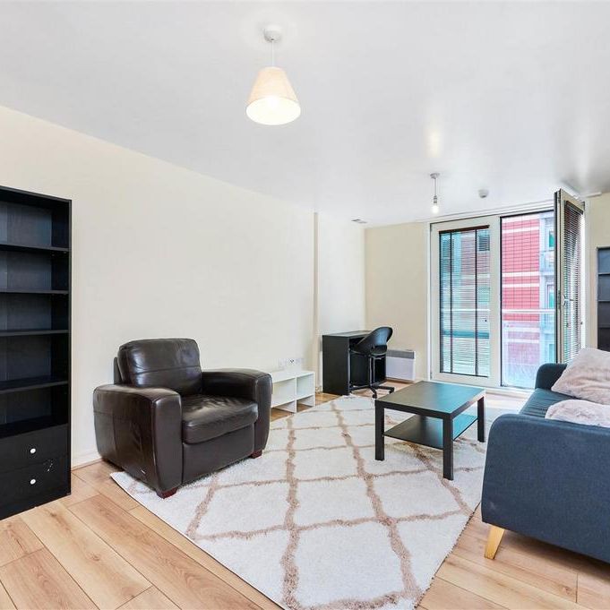 1 bedroom flat to rent - Photo 1