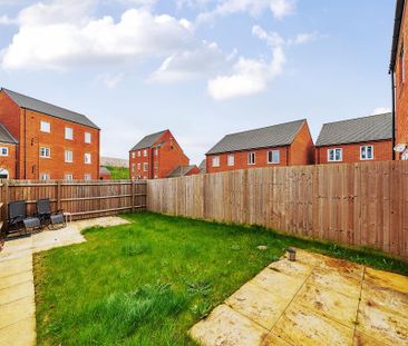 2 bedroom semi-detached house to rent - Photo 2