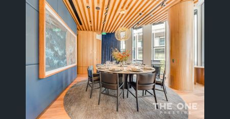 Luxury 2 Bedroom Apartment with Good Floor Plan and Great Harbor View - Photo 4