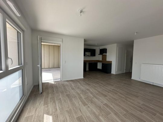 Location Appartement 3 pièces 64m² CHARTRES 28000 - Photo 1