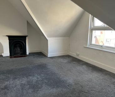 3 bedroom flat to rent - Photo 1
