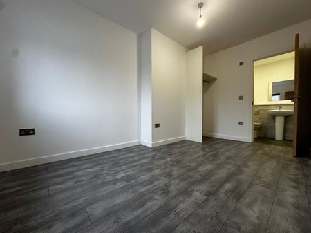 1 bedroom flat to rent - Photo 2