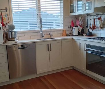 RICHMOND - 3 BEDROOMS - Photo 5