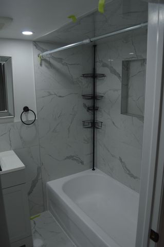 For Lease - 36 Electro Road, Toronto, Ontario - Photo 2