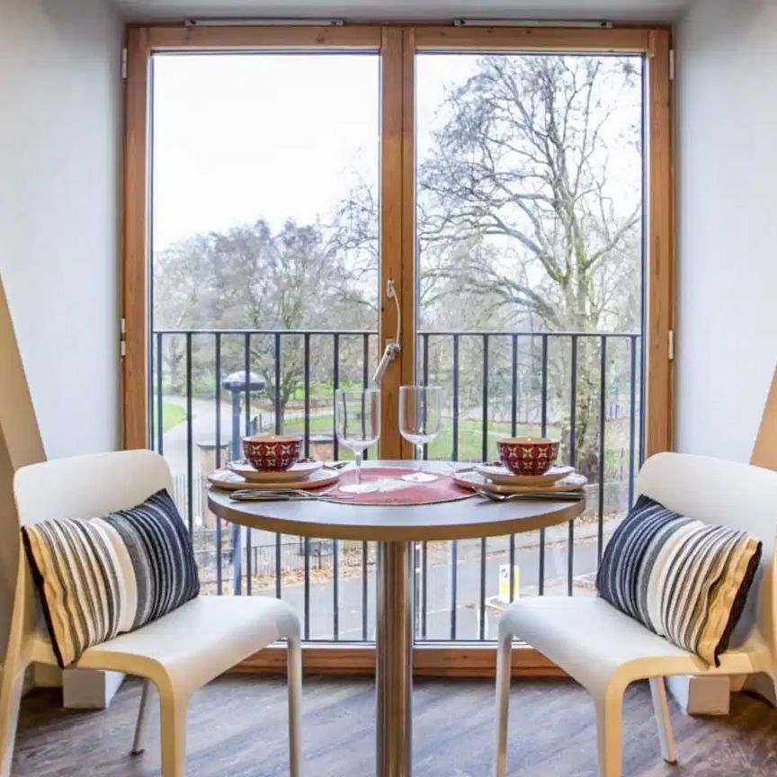 Classic Studio - Photo 1