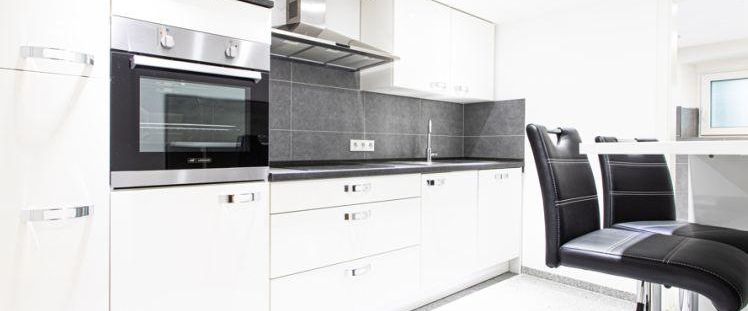 Hochwertig sanierte Wohng. zu 32 qm, inkl. EBK und Möbel, 2 Zim. in Arnsberg! - Foto 1