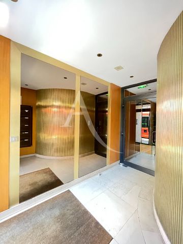 Location Appartement 1 pièce 17m² - Photo 2