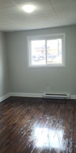 For Lease - 8800 Willoughby Drive Unit# 107, Niagara Falls, Ontario - Photo 3