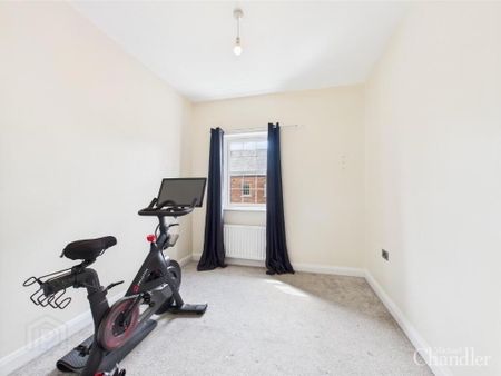 37 Moss Lane, Ballynahinch, BT24 8FE - Photo 5