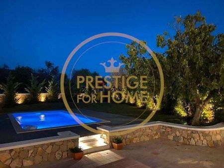 Luxury Villa for rent in Loulé, Portugal - Photo 2