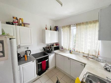 1 bedroom barn conversion to rent - Photo 3