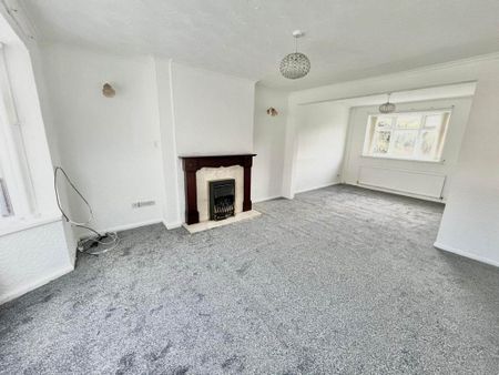 3 bedroom semi-detached house to rent - Photo 3