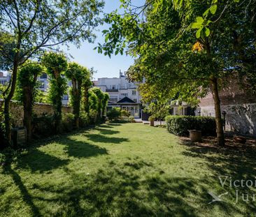 Huis te huur in Sint-Gillis voor € 4.950 met 6 slaapkamers - Photo 2
