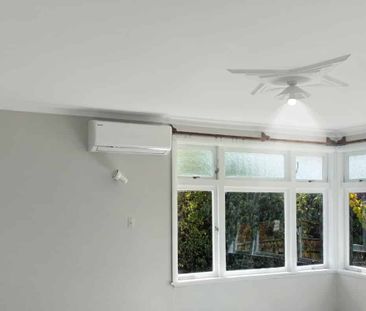 Cozy renovated house great location. - Photo 2