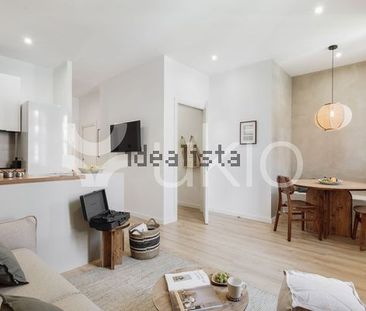 Alquiler de ático en Calle de Sepúlveda - Photo 1