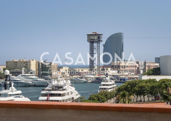 Luxurious 2 Bedroom Aparment with a View over Port Vell