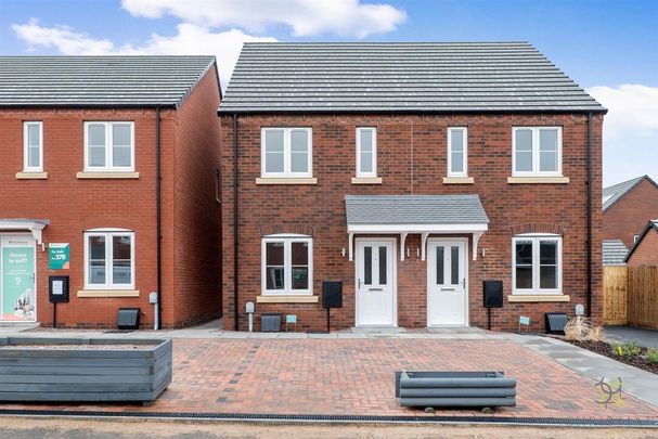 2 bedroom semi-detached house to rent - Photo 1